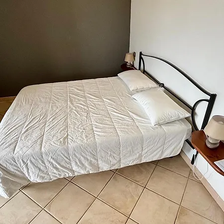 Casa Gregale By La Via Del Mare Viaggi E Vacanze شقة *